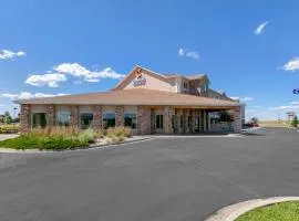 Comfort Inn & Suites Near University of Wyoming