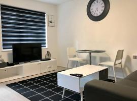 Spacious & Luxurious 1 bed House in Thamesmead – apartament w mieście Thamesmead