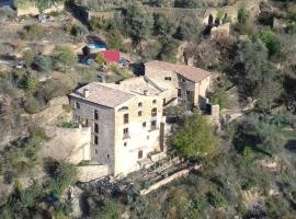 Casa Jaumet: un lloc de pau on escoltar el silenci, casă de vacanță din Aramunt