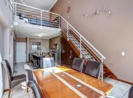 Upmarket Ultra Modern Sandton Apartment