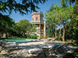 Villa Rosa Resort, hotell i Conversano