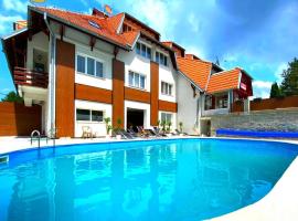 Vila Bob Petošević, hotel a Divčibare