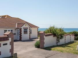Beach Haven, holiday home in Dorchester