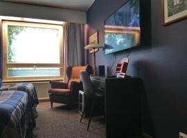 West Side Hotel, pet-friendly hotel in Turku