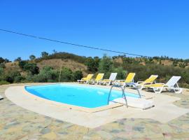 MONTE DO SEISSAL by Stay in Alentejo, khách sạn có hồ bơi ở Relíquias