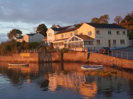 Ferry House Inn, hotel in Milford Haven