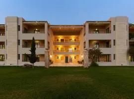 Golden Bay Apartments-Garden Haven
