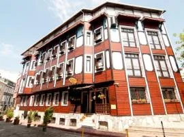 Artefes Hotel Old City