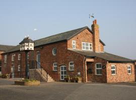 Wall Hill Farm, hotel with parking in Northwich