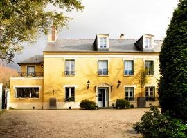 Le Clos de Villeroy, hotel blizu znamenitosti Chevannes-Mennecy Golf Course, Mennecy