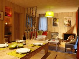Gite Basse Correo, holiday home in La Freissinouse