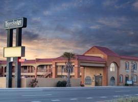 Travelodge by Wyndham Kingman, motel in Kingman