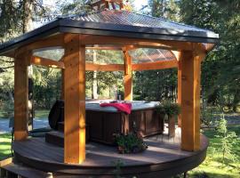 Carriage House Accommodations, hotel perto de Alyeska Tramway, Girdwood