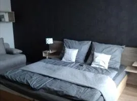 KarosPool Apartman