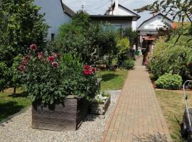 Ferienhaus Gründaublick, povoljni hotel u gradu 'Gründau'