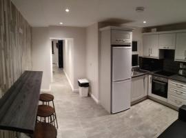 Large Townhouse in the Heart of Galway No 12, hotel a Galway