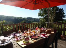 La Haute Forge B&B, budgethotell i Thoiré-sur-Dinan