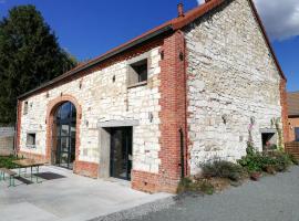 La Grange Du Bosquet，Honnecourt-sur-lʼEscaut的B&B