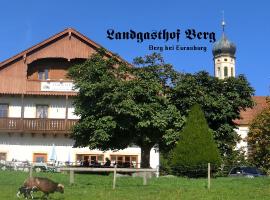 Landgasthof Berg, hotel v mestu Eurasburg