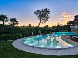 Esplanade Tergesteo - Luxury Retreat, hotel v destinaci Montegrotto Terme