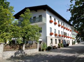 Landgasthof Fischer Veri, hotel with parking in Mitterfels