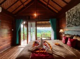 Ayu Hill Bungalows