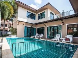 Poonsiri Private Pool Villa Aonang
