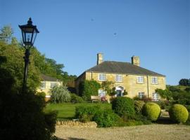 The Apartment at Hillside Lodge, hotel near Broadway Tower, Broadway