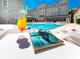 Hotel Lapad: Dubrovnik'te bir otel