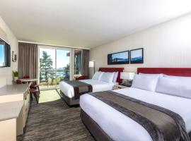 Best Western Plus Tin Wis Resort, hotel v mestu Tofino