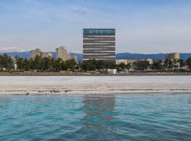 Hotel Bay Gulls, hotel en Tajiri