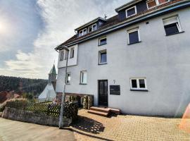 Ferienwohnung Schwarzwaldblick, hotell i Unterreichenbach