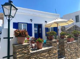 Traditional holiday home, hotell med parkering i Kékhros