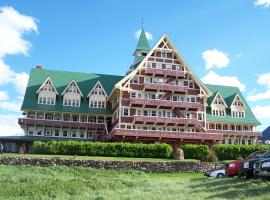 Prince of Wales Hotel, hotel in Waterton Park