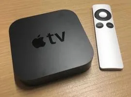 Seaview Holiday Home, by Sanguine