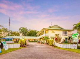 Yungaburra Park Motel, motel in Yungaburra