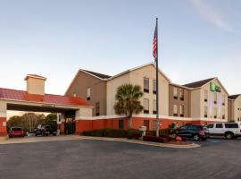 Holiday Inn Express & Suites Milton East I-10, an IHG Hotel, hotel a Milton