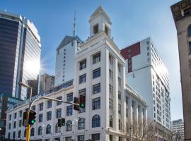 Attic Backpackers, hotel in Auckland