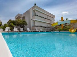 Holiday Club Residence, aparthotel v mestu Alba Adriatica