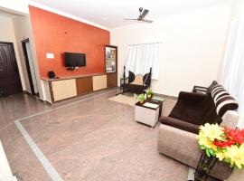 Sree Service apartments, hotel cerca de Renigunta Junction, Tirupati