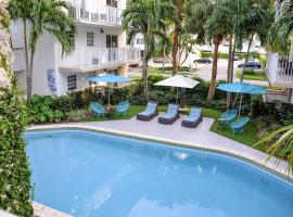 Coral Reef at Key Biscayne, hotel with pools in Miami