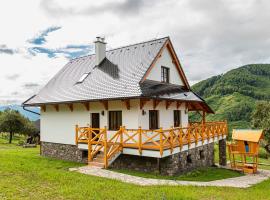 Chata VČELÁRIK, vacation home in Nová Baňa