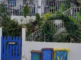 Chambre d'h&ocirc;te la Calebasse, nh&agrave; nghỉ B&B ở Sainte-Anne