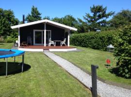 cottage close to Hasmark beach 150m, βίλα σε Otterup