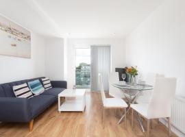 Skyvillion - COZY APARTMENTS in Enfield Town With Free Parking & Wifi, accessible hotel in Enfield
