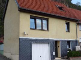 Ferienhaus Dampferblick, holiday home in Meißen