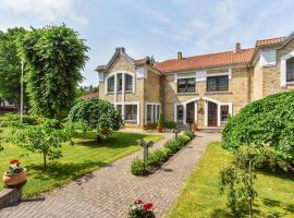 Villa Leonardo, ξενοδοχείο διαμερισμάτων σε Ventspils