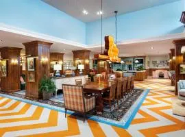 4 stars hotel in Knoxville