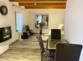 Calme dans Maison de village 60M2 super confort, hotel a Digne-Les-Bains