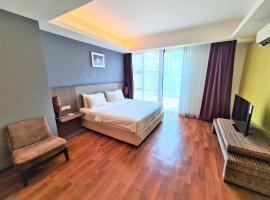 Nexus Regency Suites & Hotel, hotel di Subang Jaya